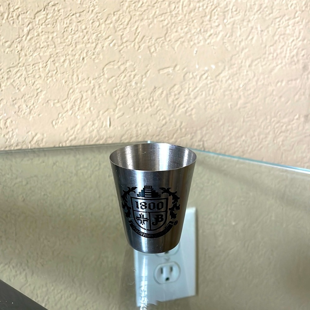 Shot Glass 1800
